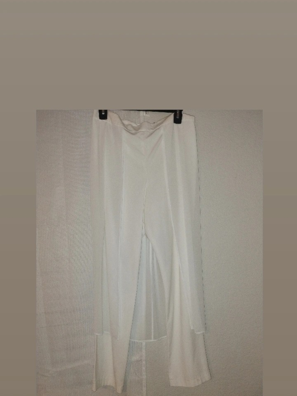 BCBGMaxAzria White Wide-Leg Dress Pants